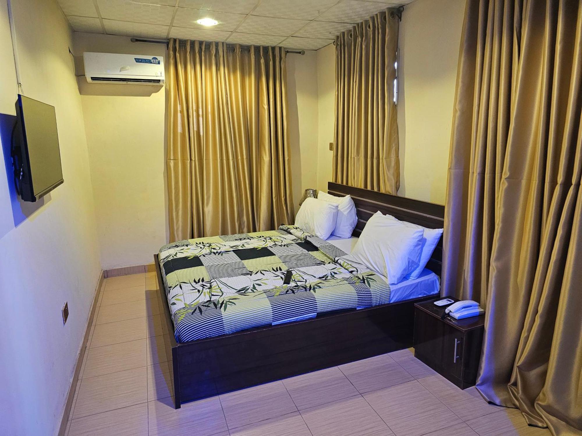 Bmh Hotel & Suites Ibadan Eksteriør bilde