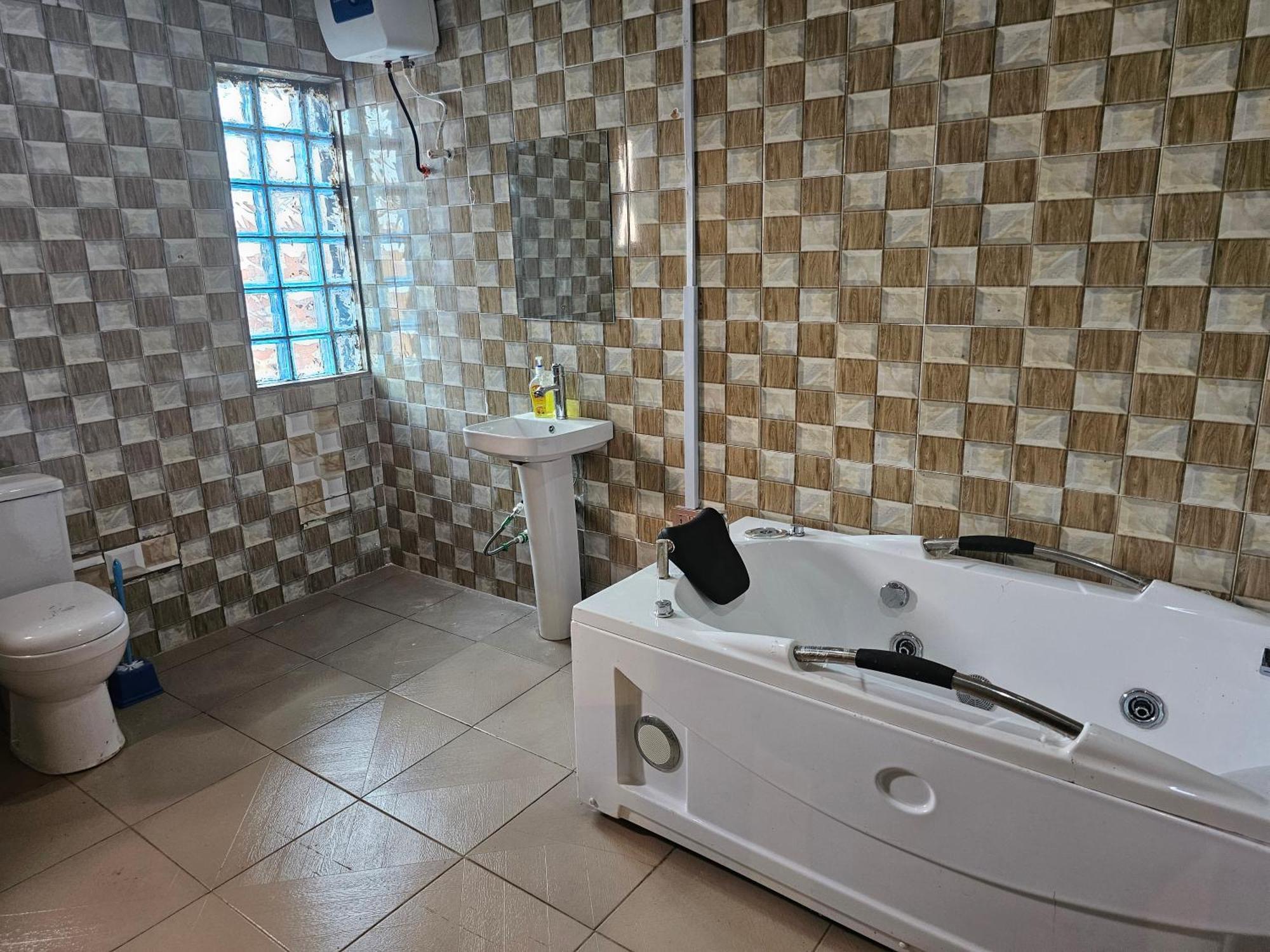 Bmh Hotel & Suites Ibadan Eksteriør bilde